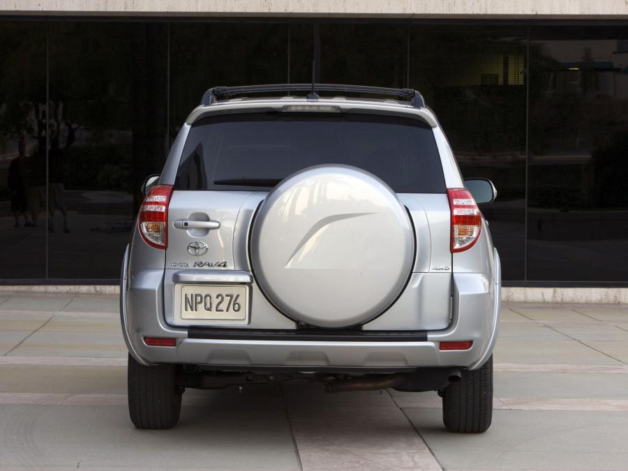  Toyota RAV4 Limited 2008 года  (US) (фото 7 из 17)